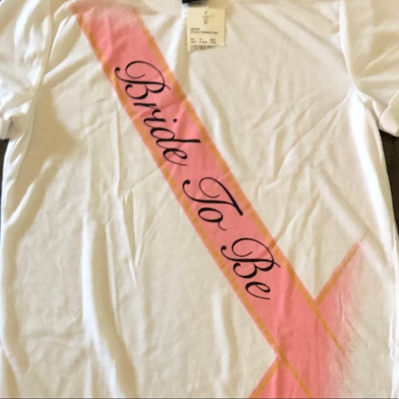 White Bride to be T-Shirt Size Small (S) - Picture 2 of 8